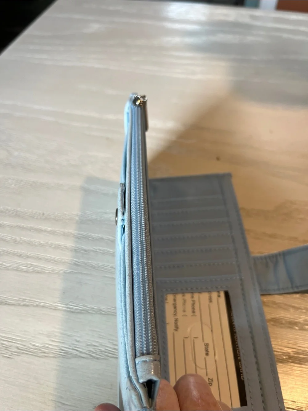 N/A sleek light